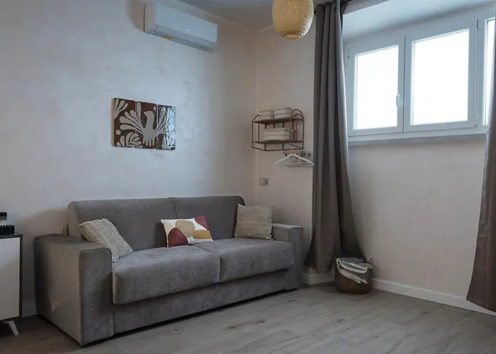 2passi Dal Colosseo *